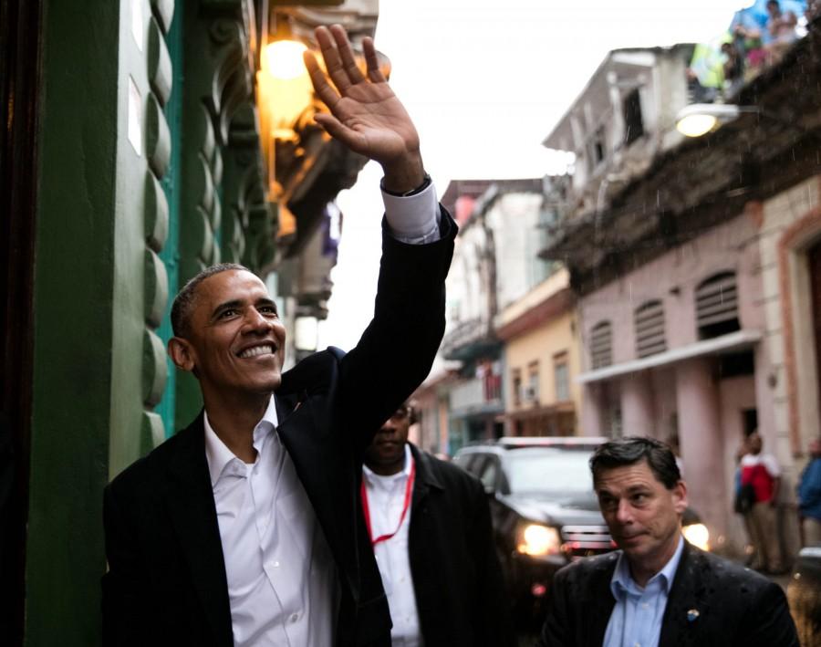 Obama+waves+to+the+citizens+of+Cuba.+His+trip+was+highly+anticipated+not+only+by+Americans+but+by+the+Cuban+community+also.%0APhoto+Credit%3A+https%3A%2F%2Fcdn-images-+1.medium.com%2Fmax%2F2000%2F1%2A8bfquCo_Z4uAycG2UYgM6w.jpeg