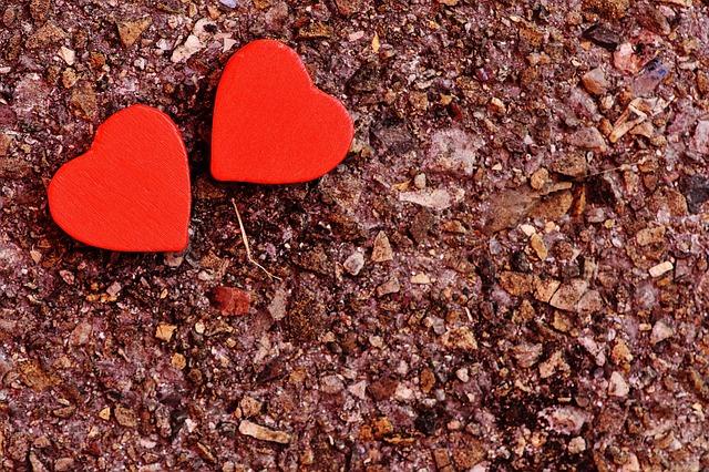Should students celebrate valentines day?