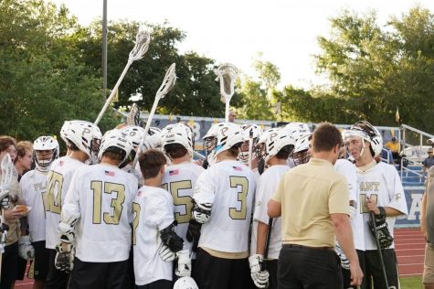 Boys lacrosse loses to Jesuit