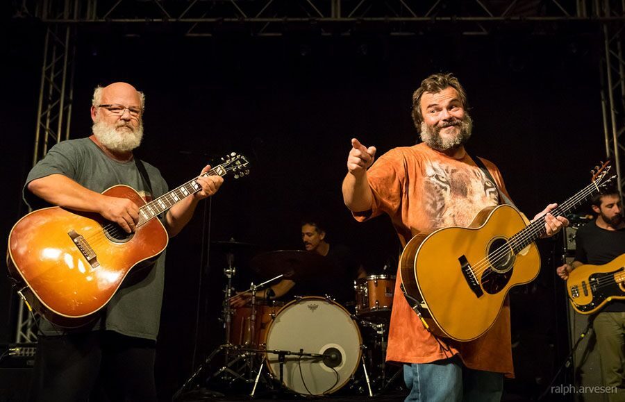 Hyping the crowd, Kyle Gass and Jack Black begin a show in front of a small audience of fans. Performed at a local pub, listeners watched their act in Rochester, New York late last November.  