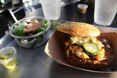 On top of a silver tray, the Farmacy’s Mean Black Bean burger is served with chipotle mango slaw, pickles, tomatoes and a garlic aioli. The restaurants menu consisted of a variety of unique options, ranging from vegan Philly Cheesesteaks to vegan donuts.