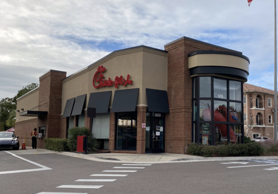 One of the most popular and beloved fast-food restaurants is Chick-fil-a. It is a perfect place to go when hungry for some quality chicken, made fast. While before COVID, the dine in area was usually filled with families and loyal patrons, things look a little different after the pandemic.  