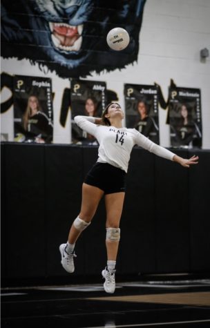 Serving the ball, junior Jennifer Rayburn defeated Venice with the rest of the girls varsity volleyball team to claim the title of regional champions. They will compete against Doral Academy Nov. 13 in state semis.