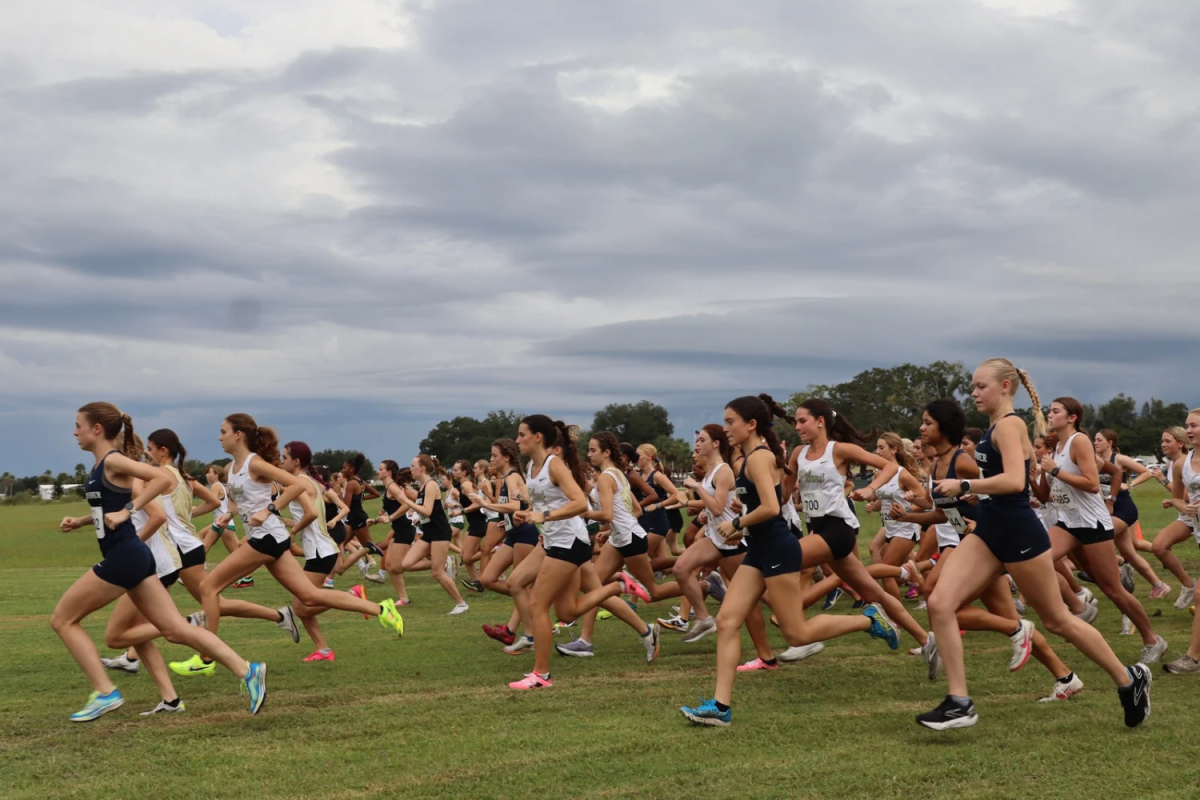  The horn goes off and the girls are off! They started their race 25 minutes after the boys began. 