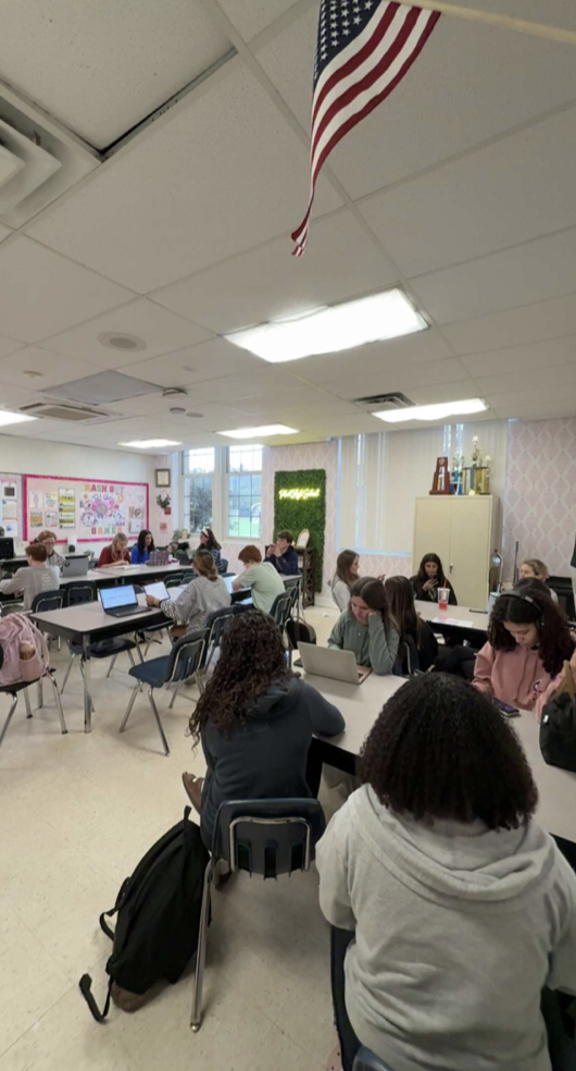 With the AP Capstone class now qualifying students for the Bright Futures Scholarship, there is more demand to take the AP Capstone courses. Susan Vaughn was Plant's first AP Capstone teacher.